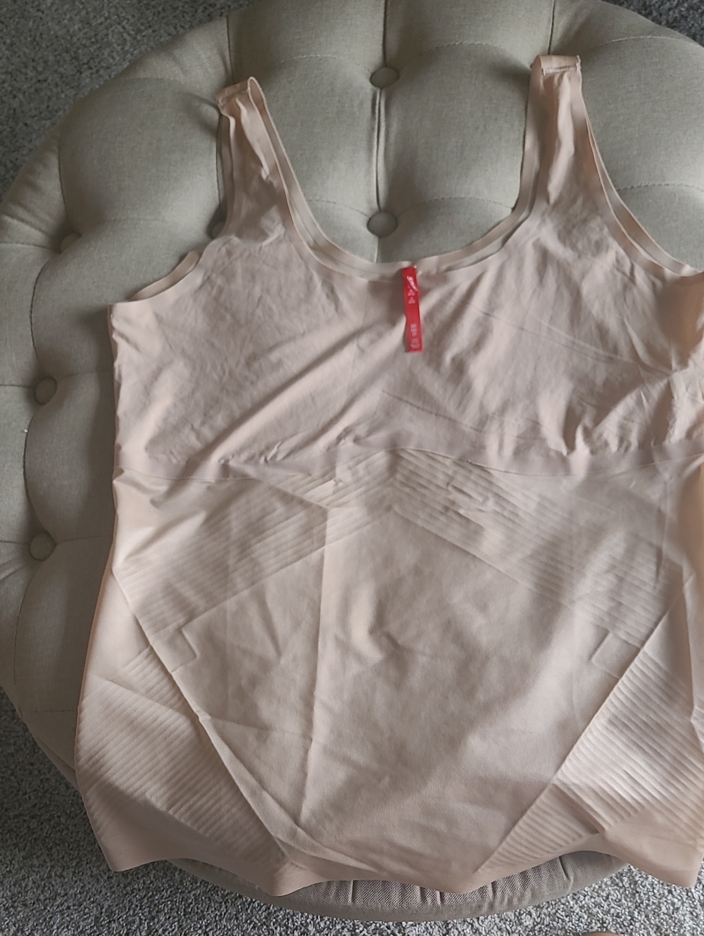 SPANX Shapewear Nude Top. Bin 7